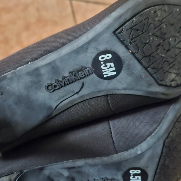 Calvein Klein Black Heels (8.5) - Picture 4 of 4